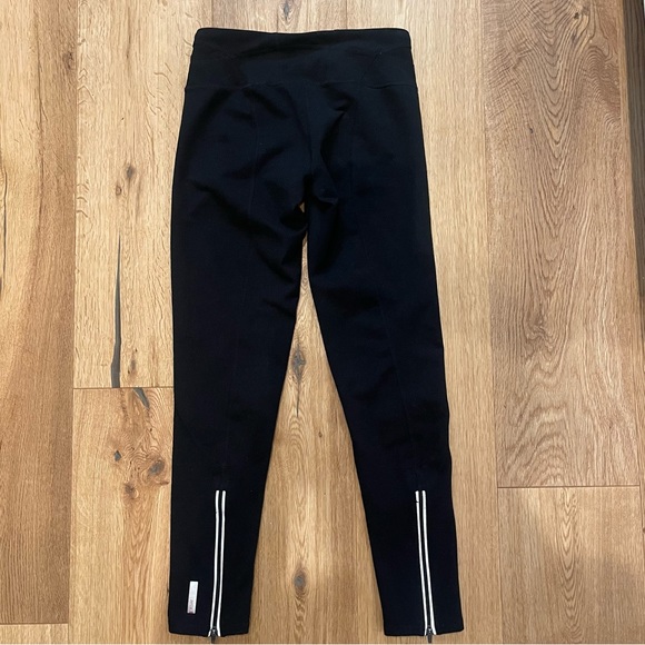 Zella Crop Back Zippers Leggings SHORT - Picture 2 of 8